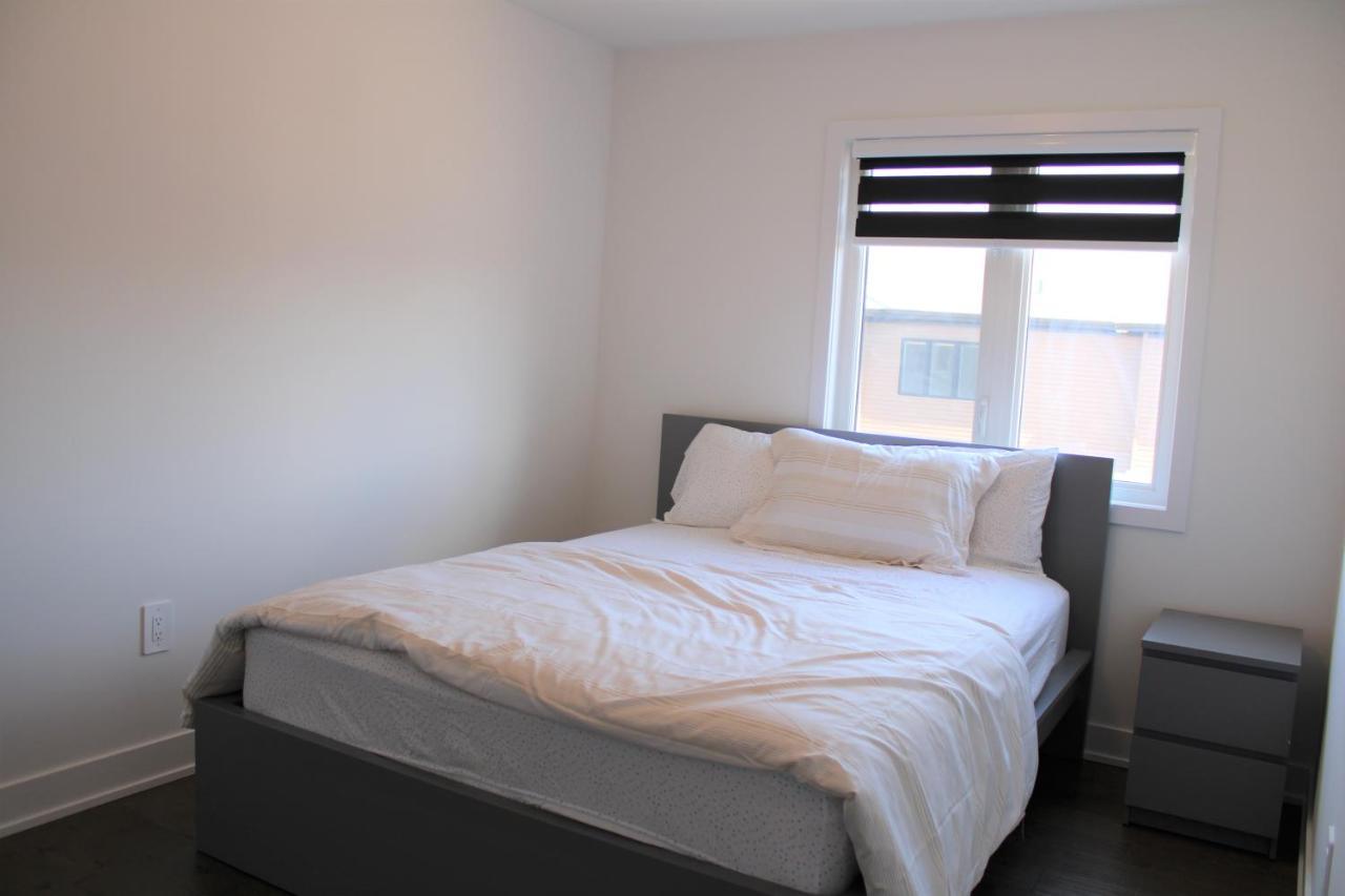 New Town House Barrie South Villa Ngoại thất bức ảnh